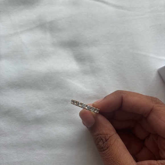 Sparkling Row Eternity Ring Pandora - Picture 2 of 2